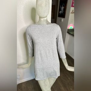 Testimony NWT Women’s Gray Boatneck 3/4” Length Sleeve Top. Size Small